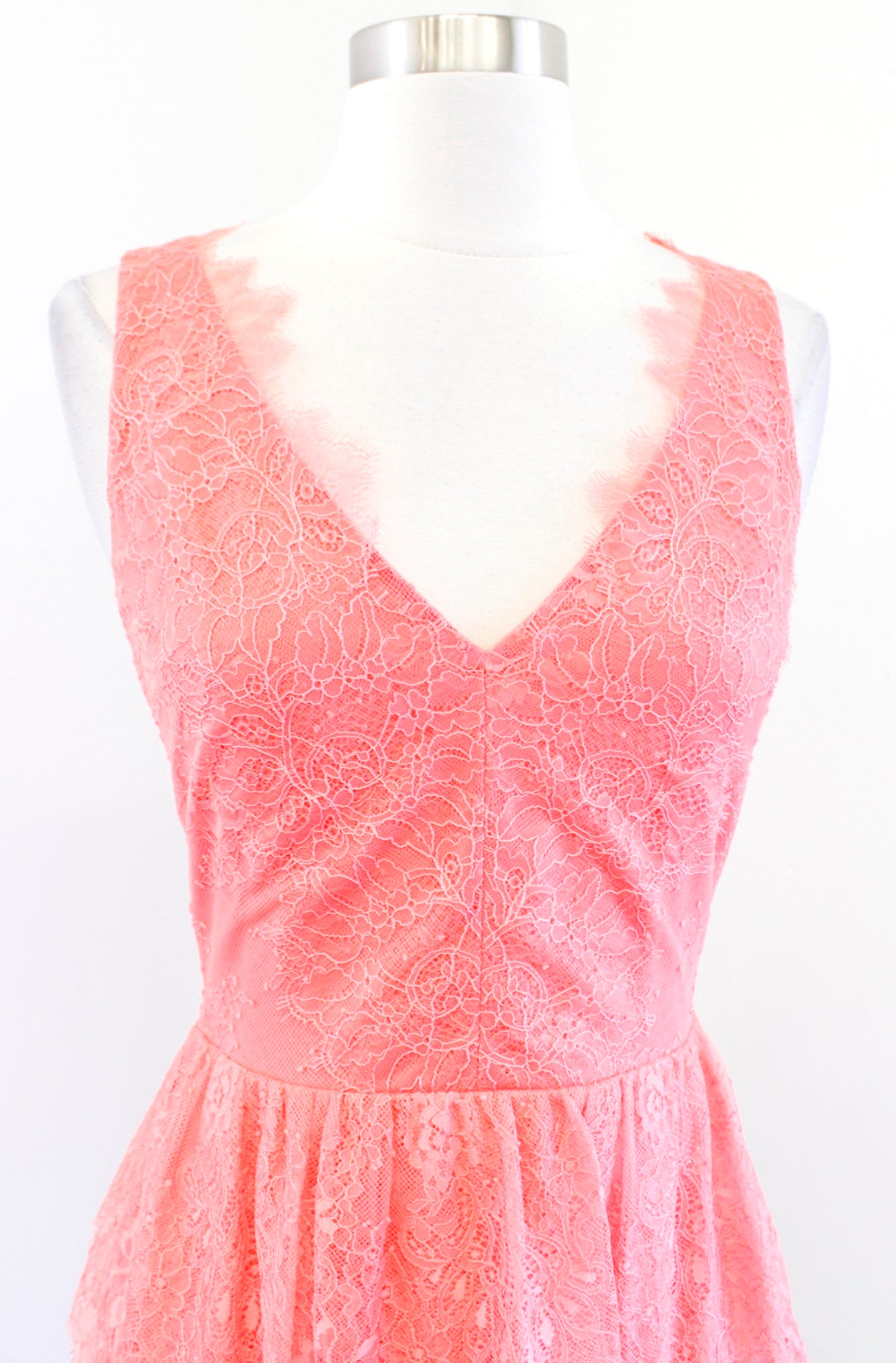 BCBG Max Azria Willa Poppy Coral Lace V Neck Tiered Cocktail Party Dress Size S