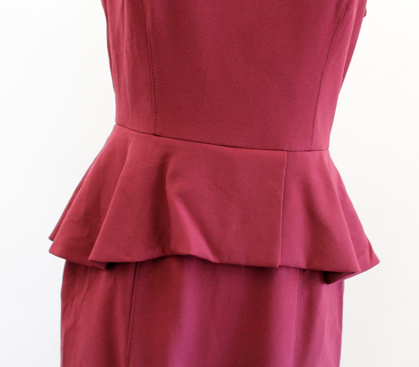 White House Black Market Body Perfecting Peplum Sheath Dress Size 4 Burgundy Red