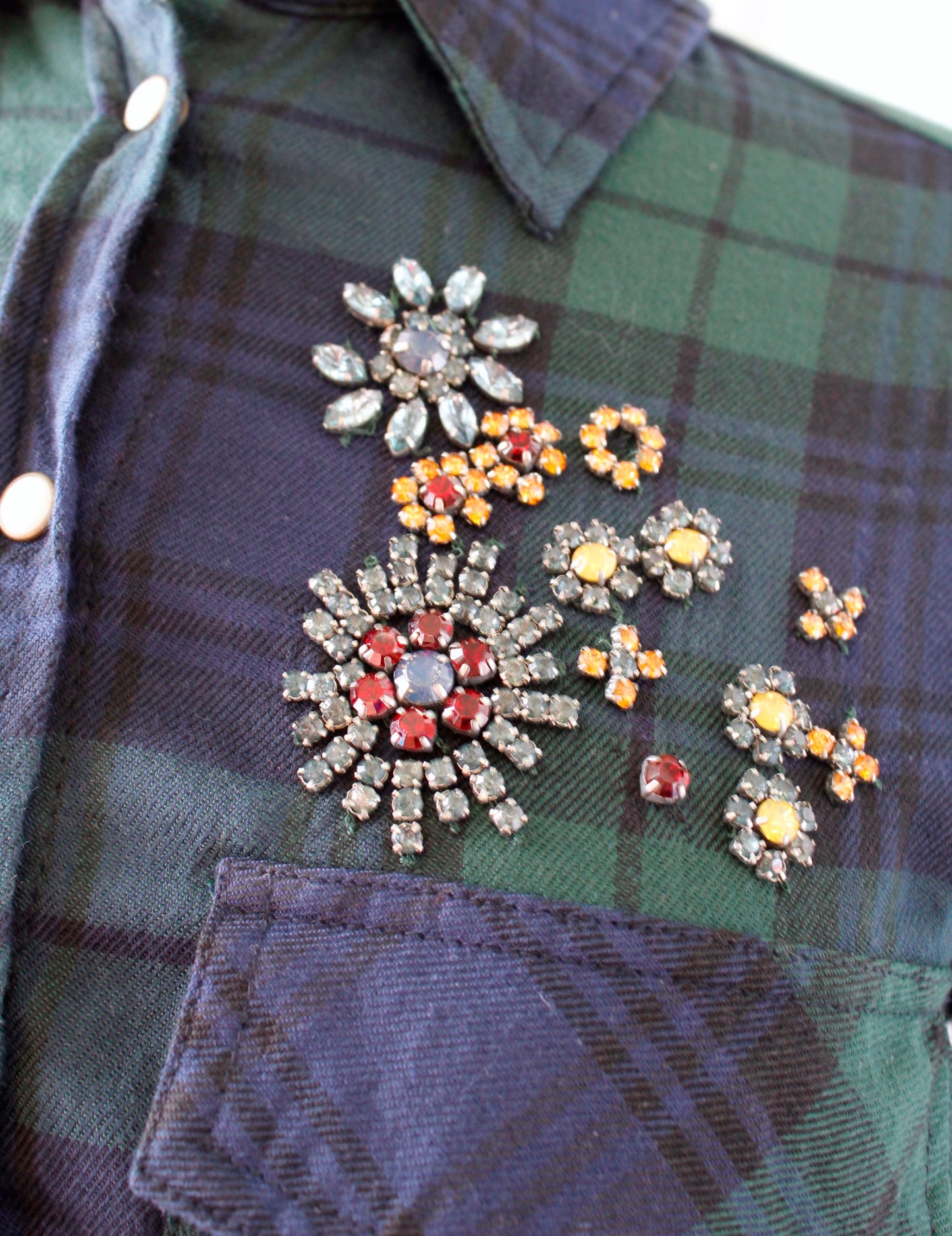 NWT Zara Basic Denim Green Plaid Snap Button Floral Beaded Shirt Blouse Size XS Long Sleeve