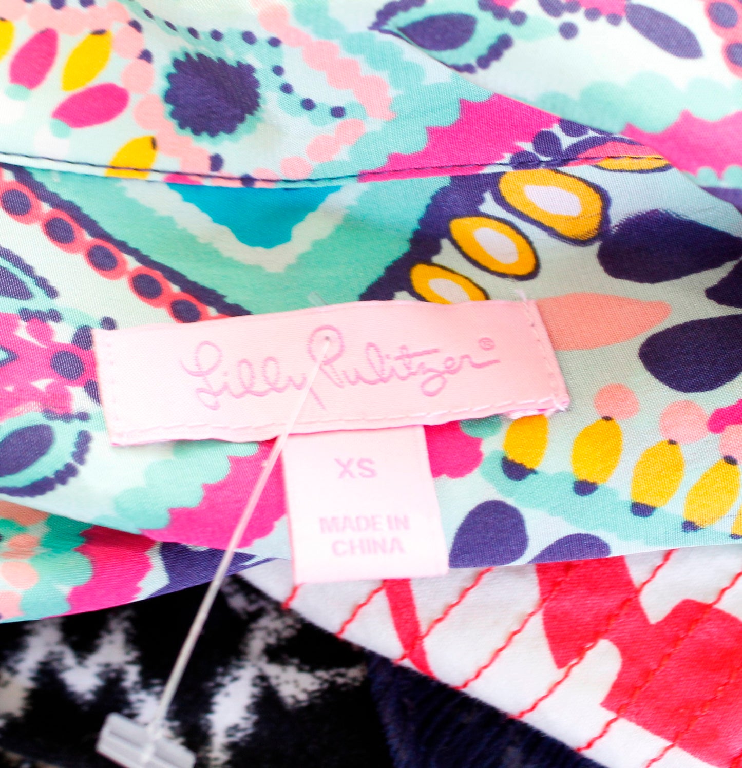 Lilly Pulitzer Boston Crown Jewels Silk Geometric Print Popover top Blouse Sz XS