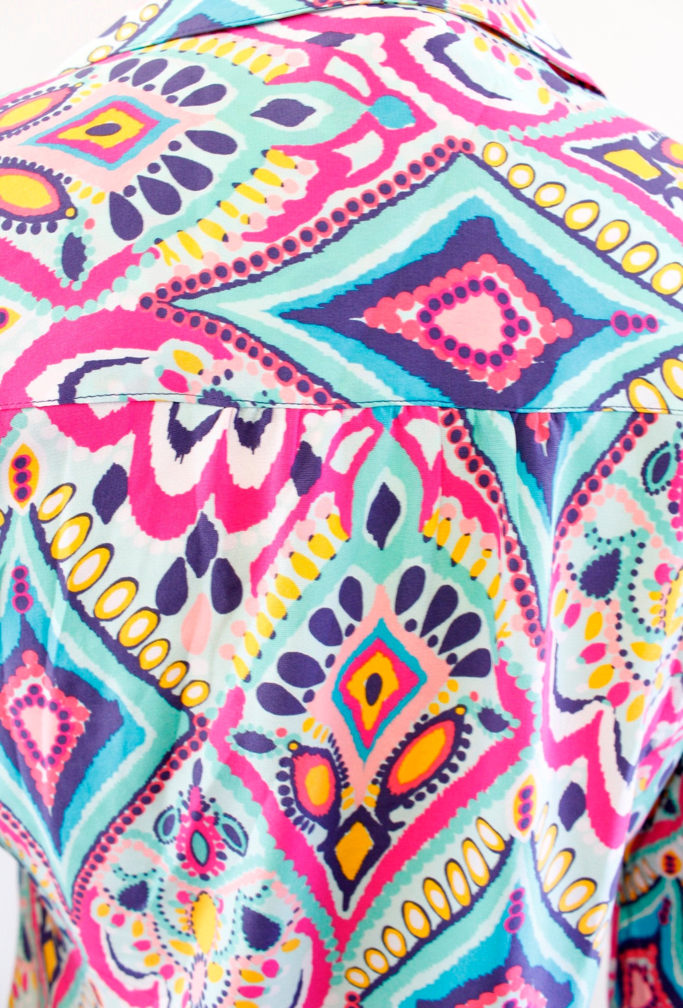 Lilly Pulitzer Boston Crown Jewels Silk Geometric Print Popover top Blouse Sz XS