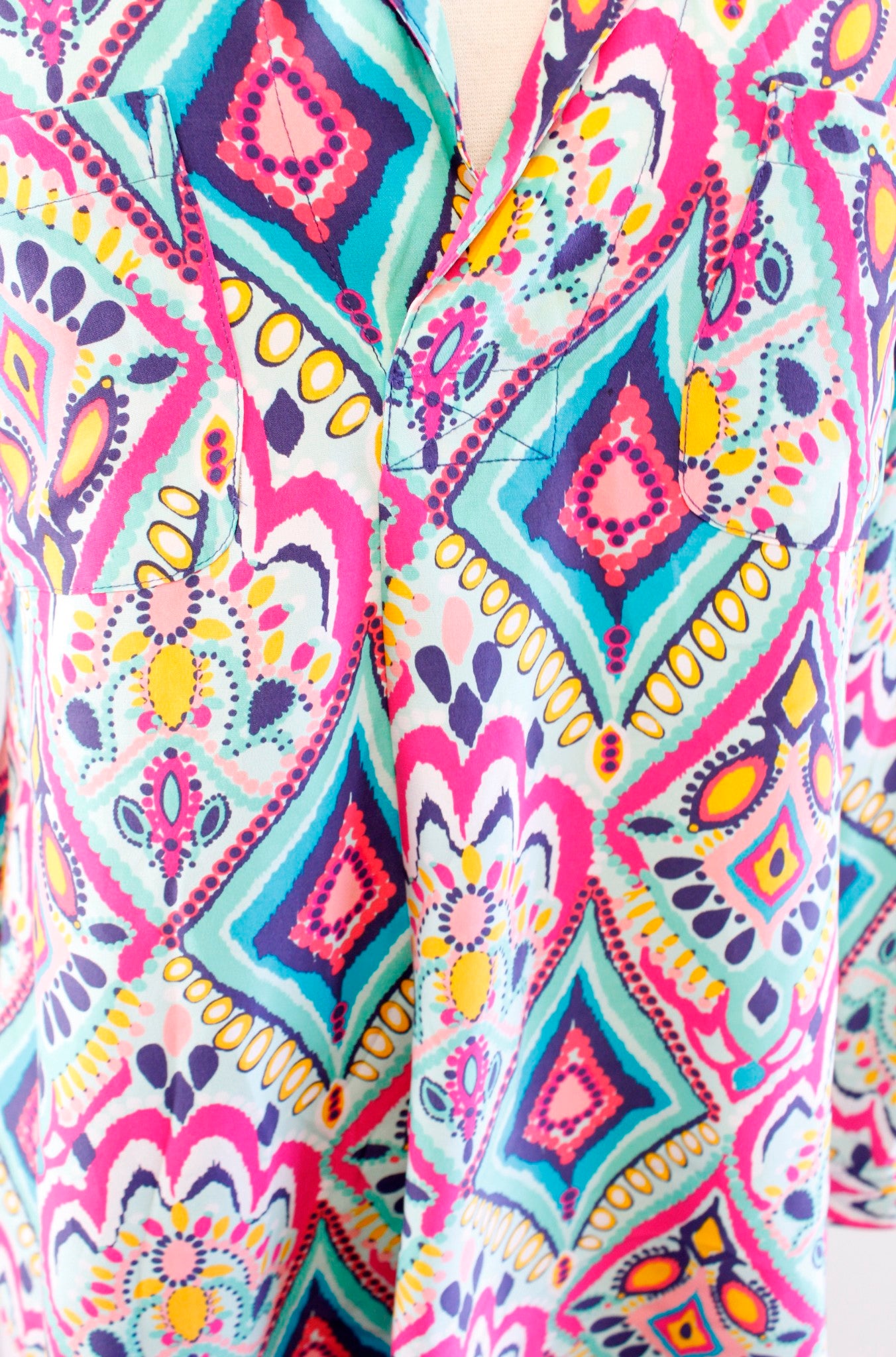 Lilly Pulitzer Boston Crown Jewels Silk Geometric Print Popover top Blouse Sz XS