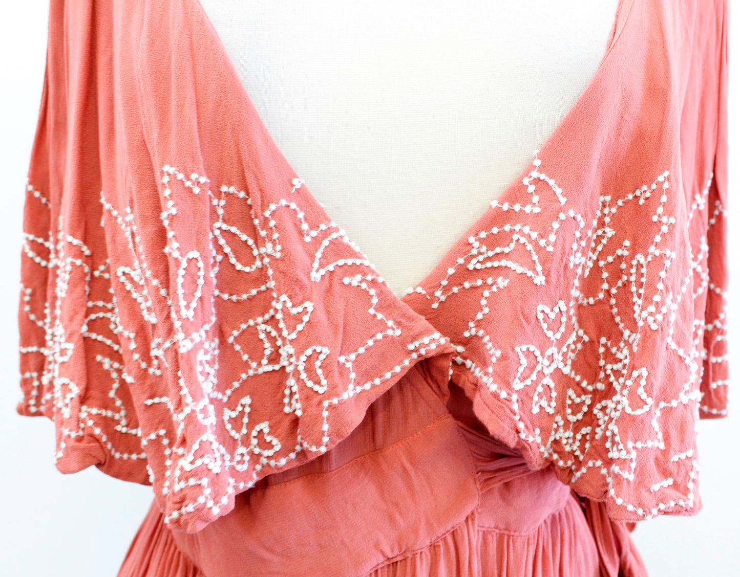 Free People Sylvia Sequin Beaded Flounce Mini Wrap Dress Size XS Rust White