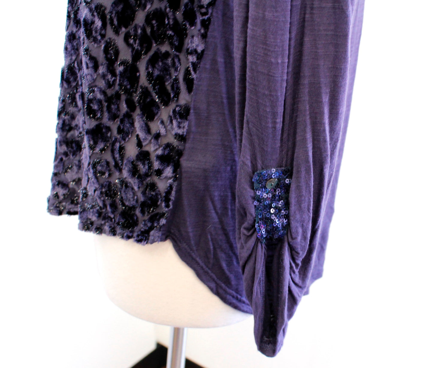 Tiny Anthropologie Vaha Navy Blue Burnout Velvet Leopard Top Blouse Sz M Sequin