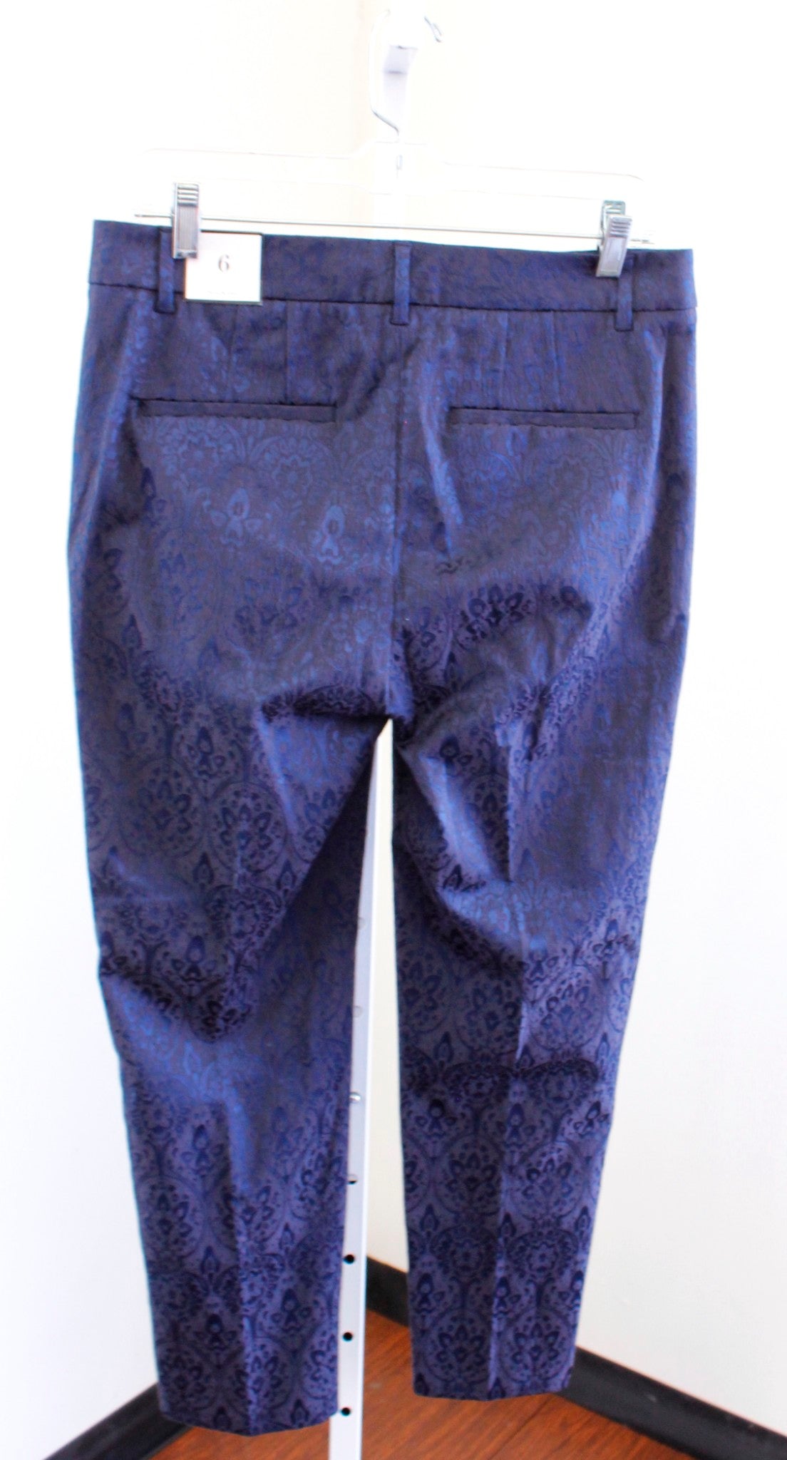 NWT White House Black Market Blue Jacquard Slim Ankle Pants Size 6 Printed