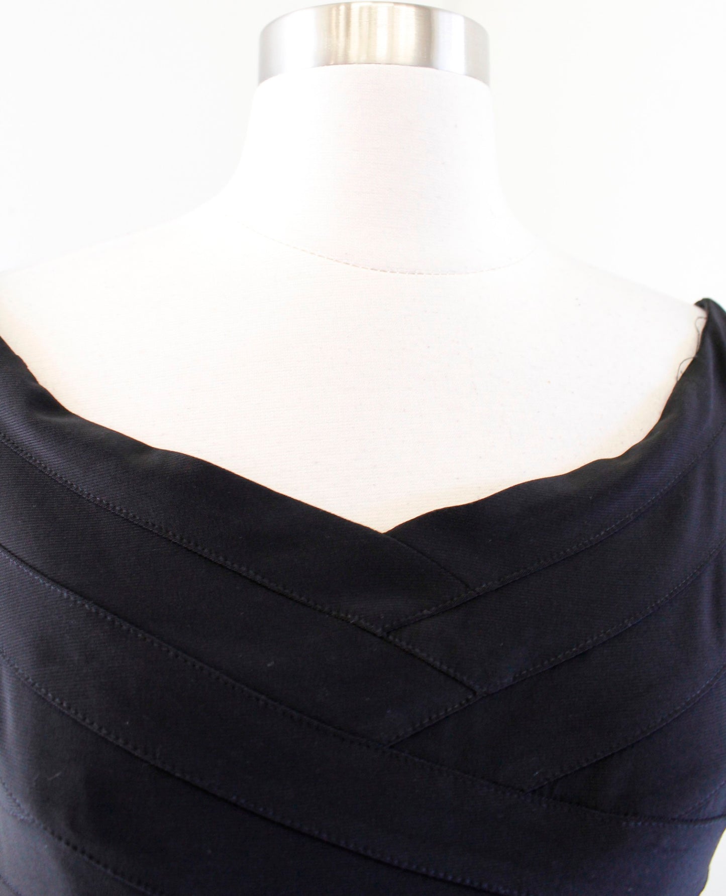 NWT Adrianna Papell Black Banded Off the Shoulder Peplum Dress Cocktail Party 6