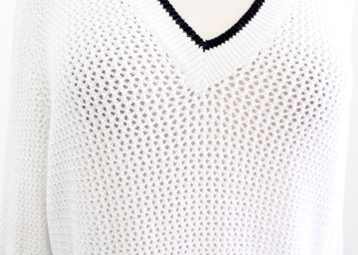 Rag and Bone Jean White Black Sheer Open Knit V Neck Pullover Sweater Size L