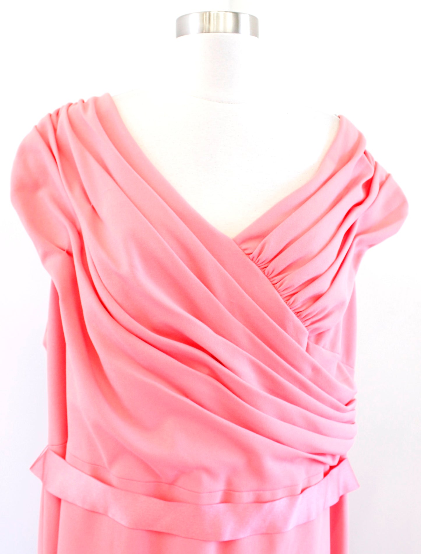 NWT Tadashi Shoji Coral Crisscross Bodice Sequin Cocktail Evening Dress Size 3X