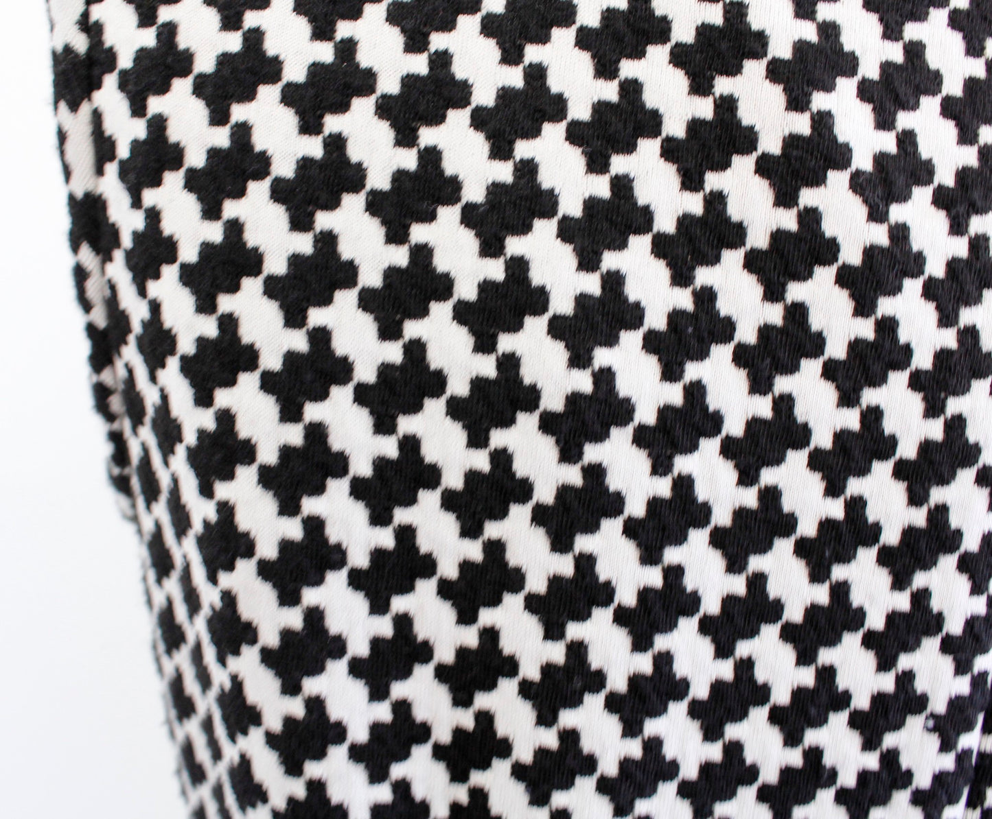 Calvin Klein Black White Houndstooth Print Knit Fit and Flare Belted Dress Sz 4