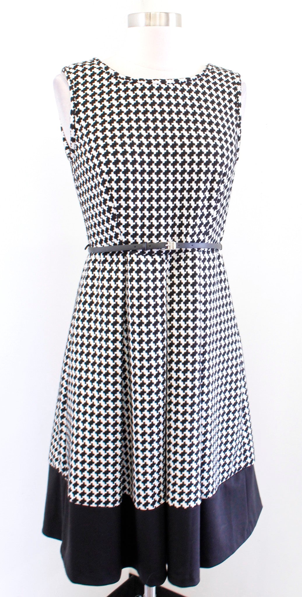 Calvin Klein Black White Houndstooth Print Knit Fit and Flare Belted Dress Sz 4