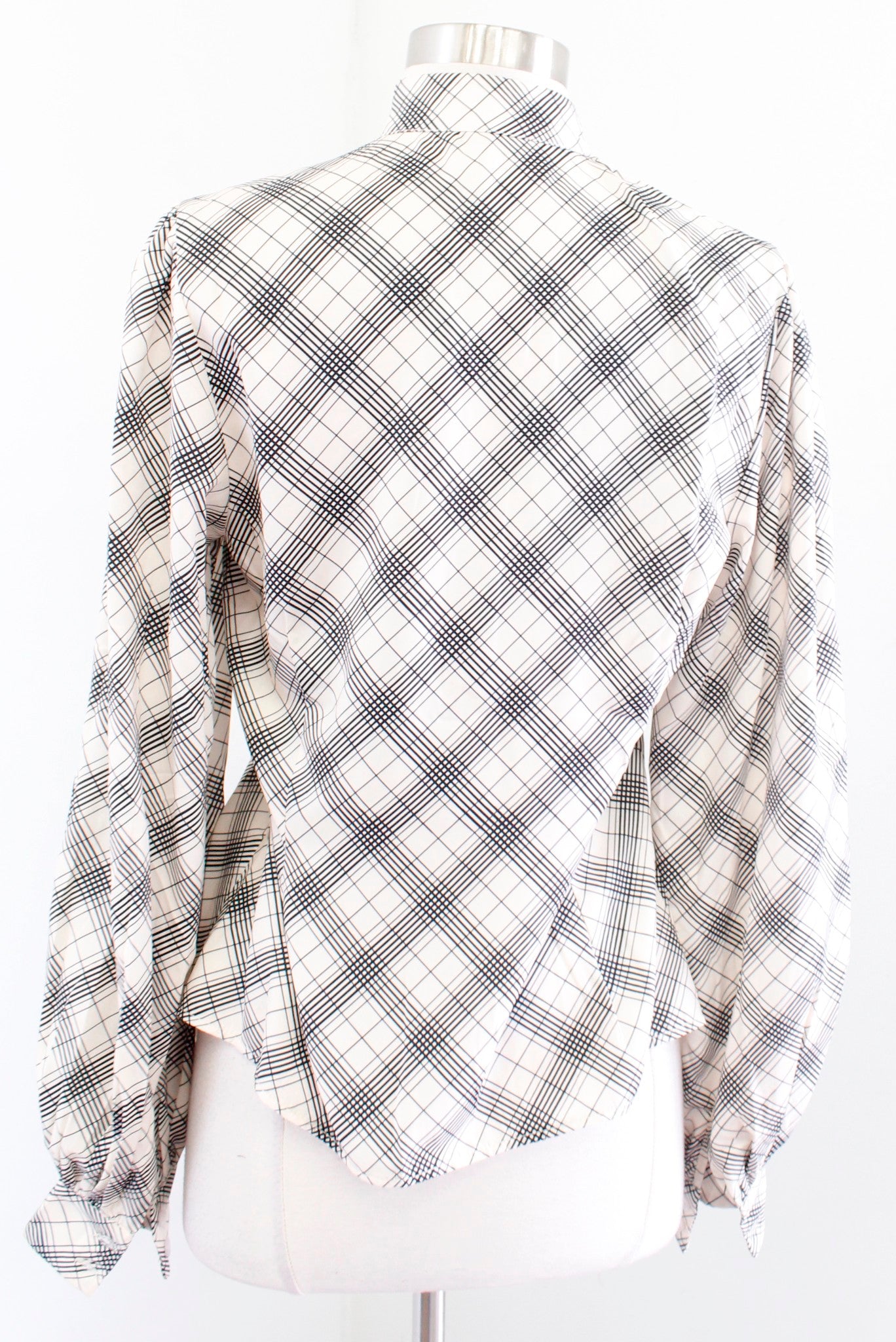 Unique Vintage Cream Black Plaid Ruffle Button Front Shirt Blouse Retro Sz M 6 8 Long Sleeve
