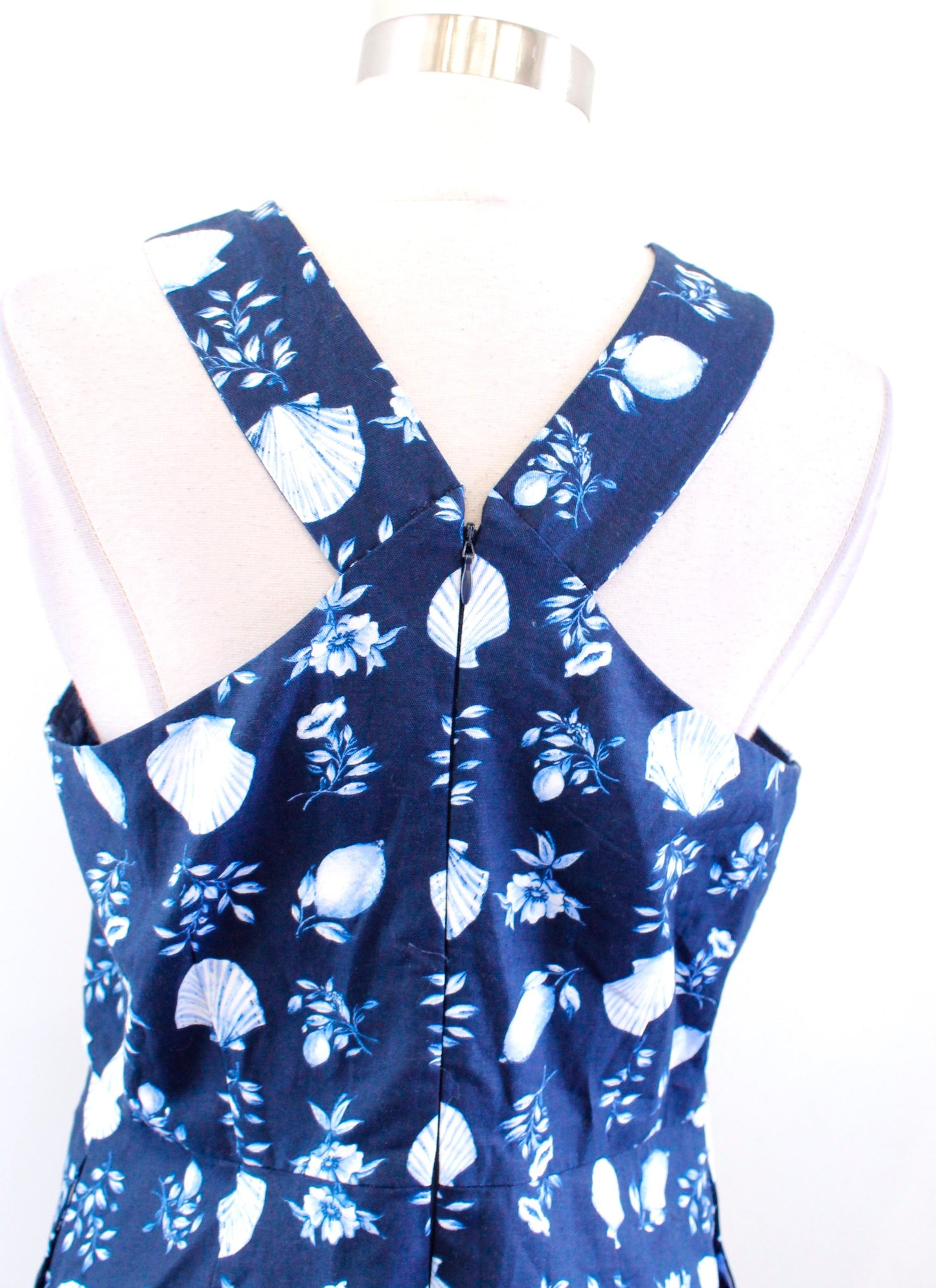 NWT Ann Taylor Navy Blue Seashell Print Halter Midi Flared Dress Size 8 Linen