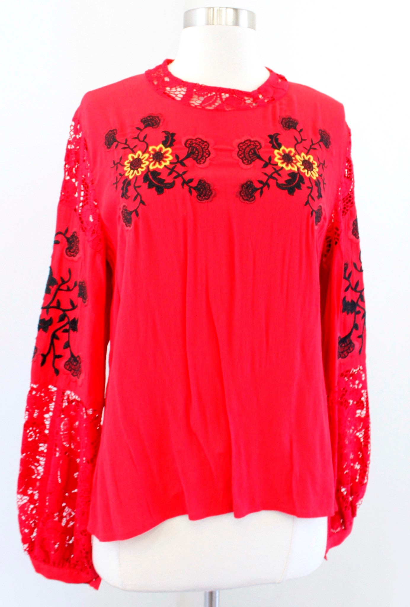 For Love and Lemons Red Floral Embroidered Lace Sleeve Top Blouse Size M Black Long Sleeve