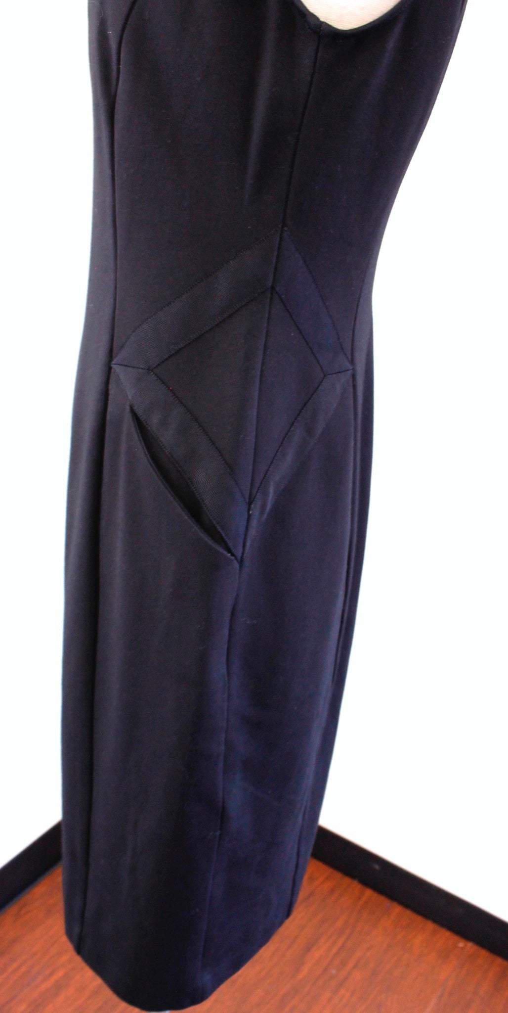 Brooks Brothers Solid Black Ponte Knit Mock Neck Sheath Dress Career Office Sz 4