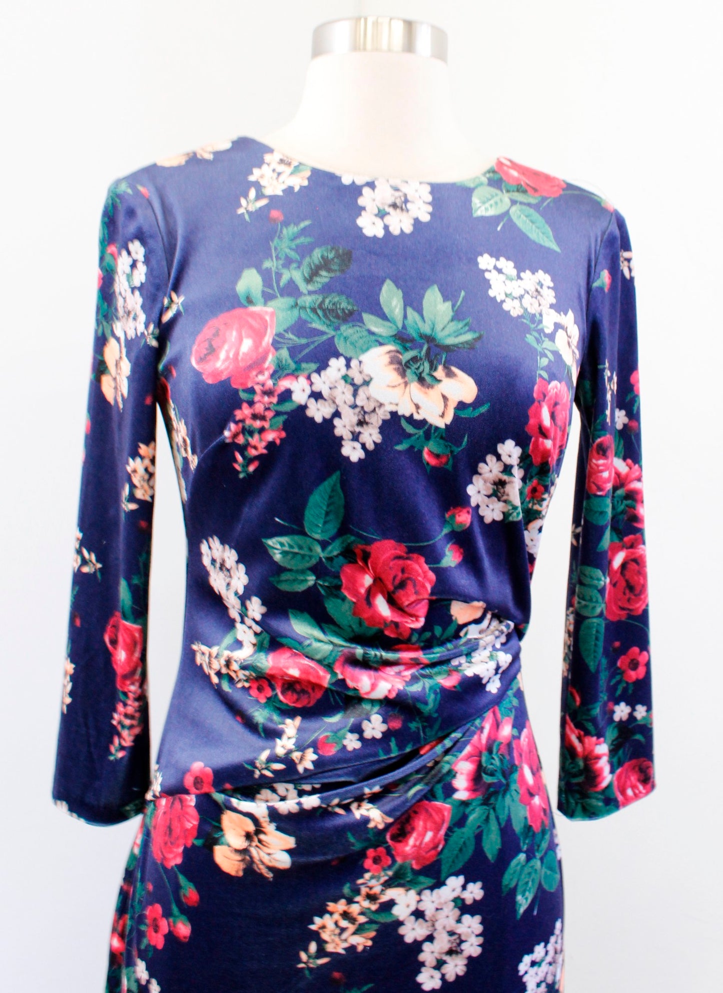 Vince Camuto Blue Garden Floral Print Ruched Velvet Sheath Dress Size 2