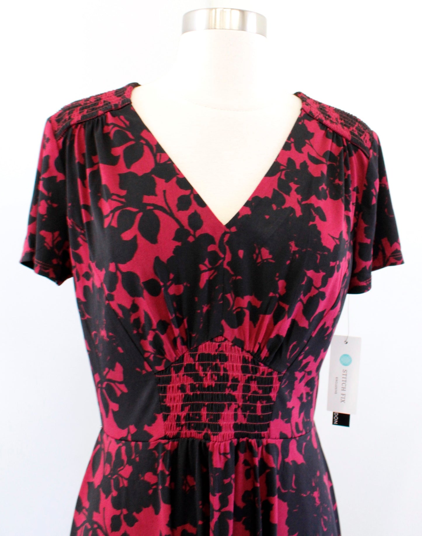 NWT Maggy London x Stitch Fix Burgundy Black Floral Jersey Dress Smocked Size 8