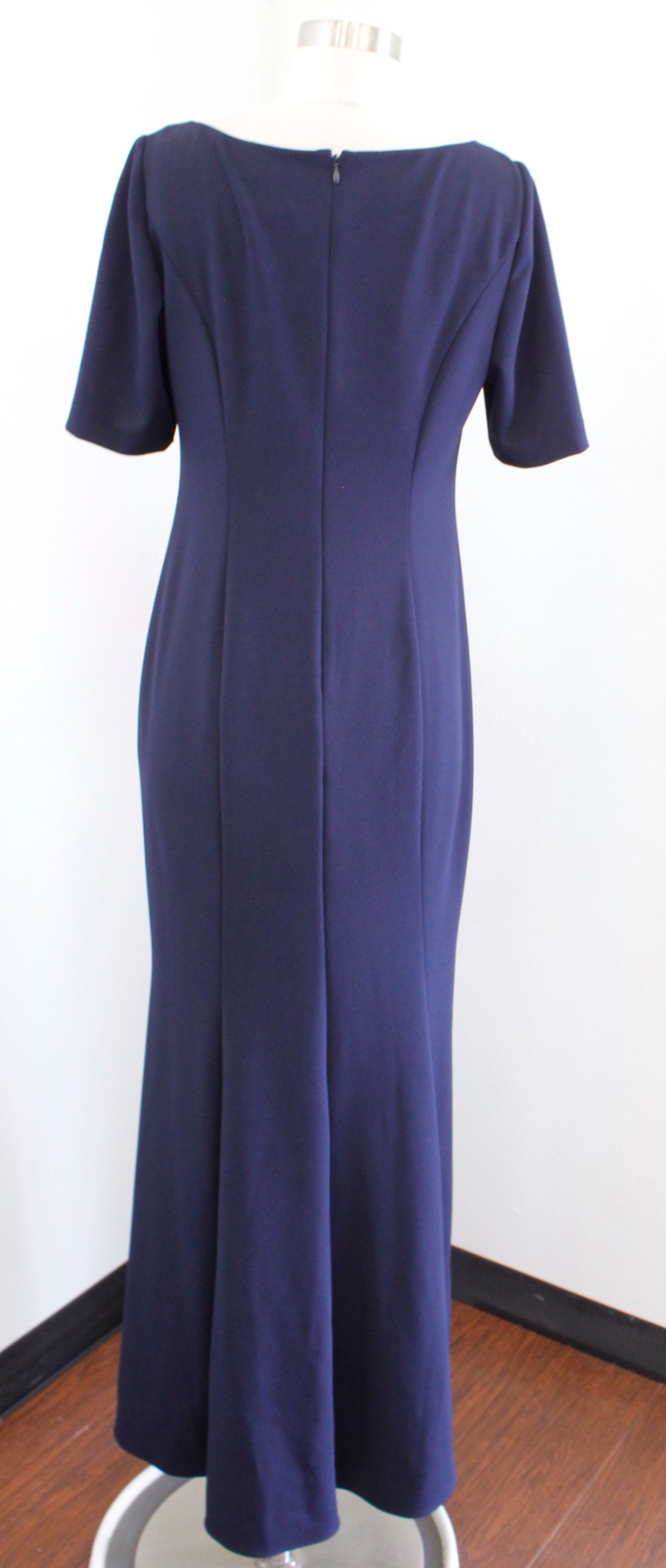 Adrianna Papell Navy Blue Stretch Crepe Scalloped Formal Dress Evening Gown 10