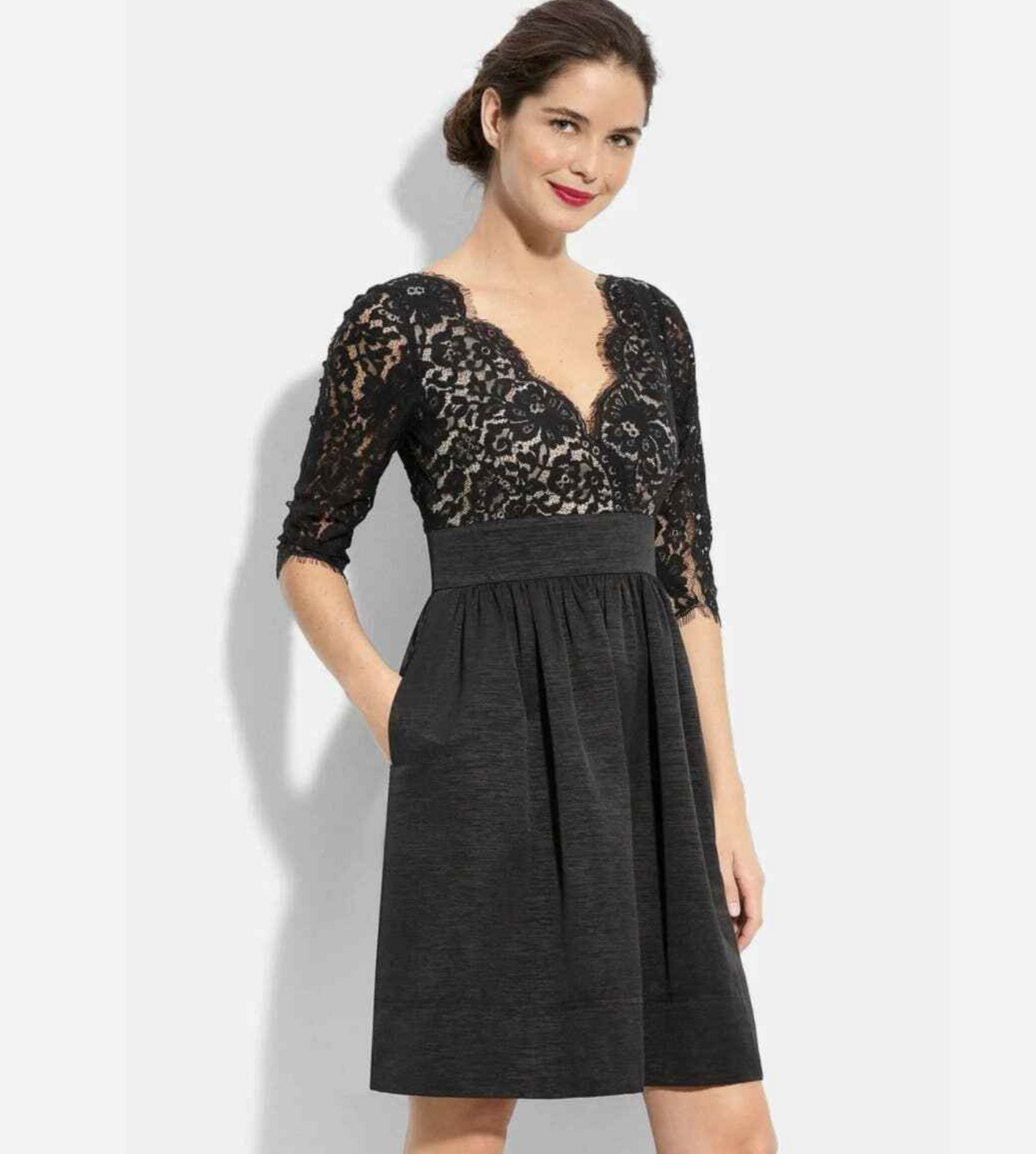 Eliza J Black Lace & Faille Fit and Flare Cocktail Party Dress Size 2 V Neck