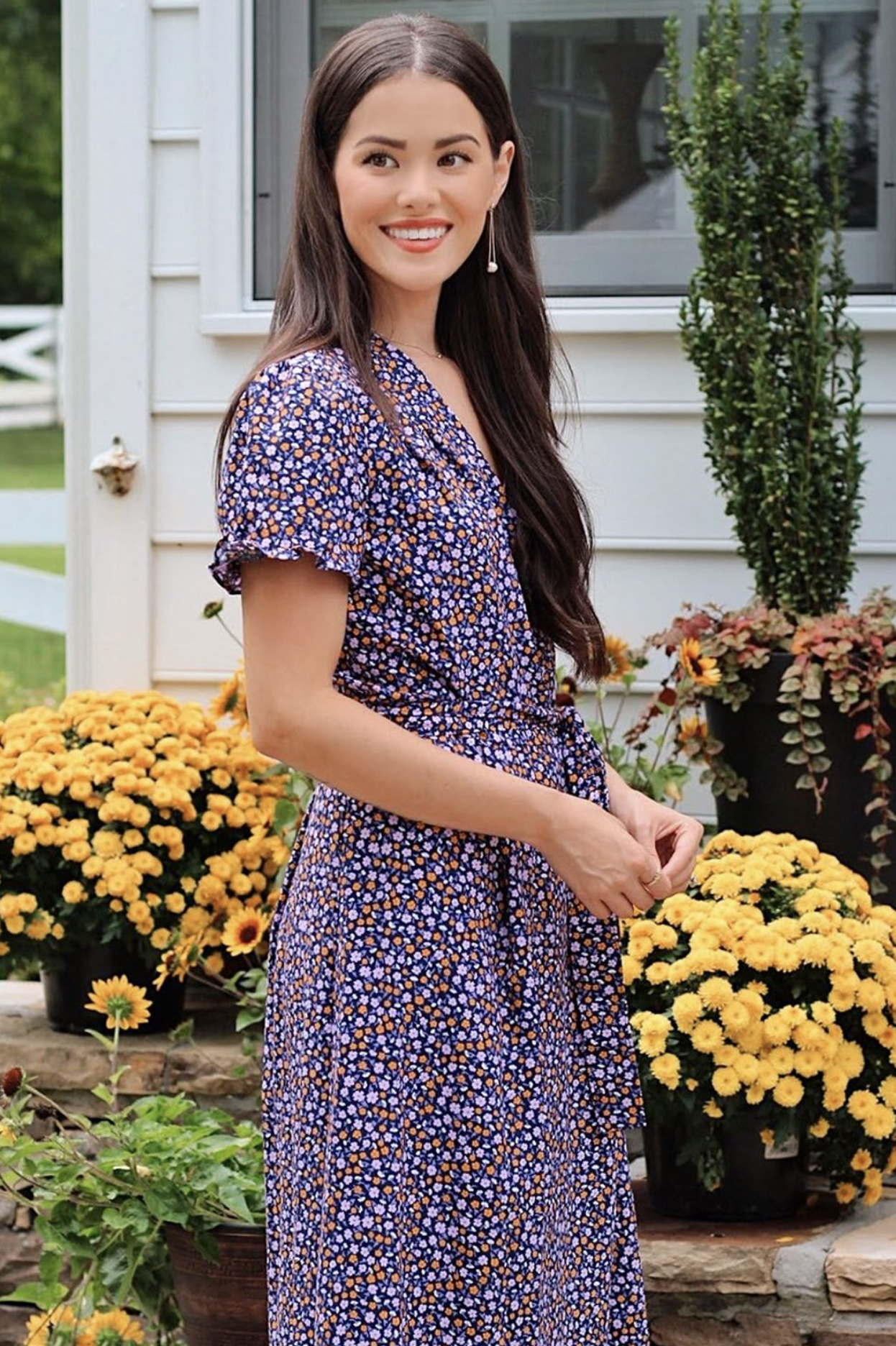 Draper James Miranda Ditsy Floral Print Ruffle Sleeve Midi Wrap Dress sz 4 Navy