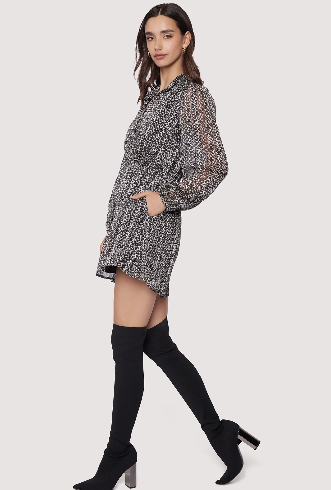 NWT Lost + Wander Stitch Fix Black Beige Metallic Mini Shirt Dress Geometric M