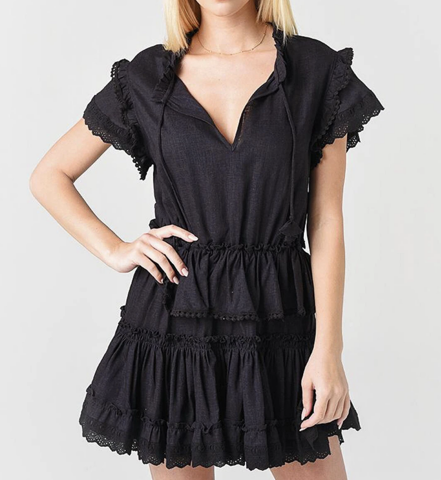 Misa Los Angeles Black Ruffle Tiered Tie Neck Dress Size M Linen Blend Smocked